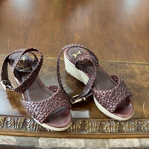 Vince Camuto VC espadrille shoes